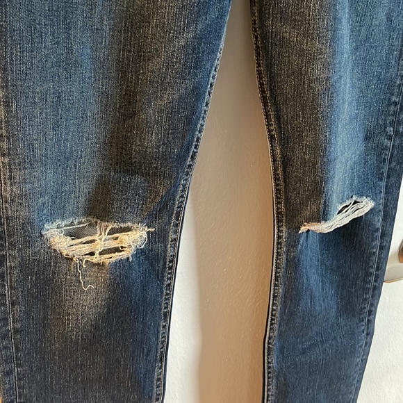Rag & Bone distressed skinny jeans. New with tags! - Picture 4 of 6